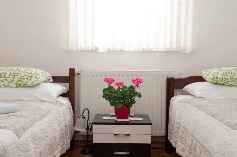 זאגרב Apartman Urbana Villa מראה חיצוני תמונה